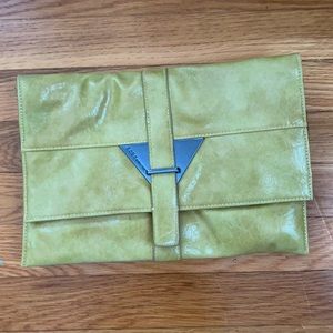 BCBGeneration Clutch